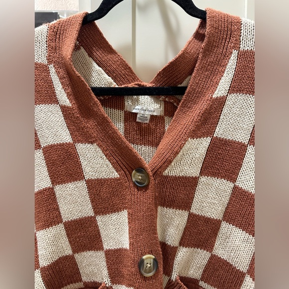 American Eagle Cardigan - Picture 3 of 3